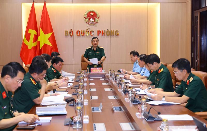 Bộ Quốc phòng thúc đẩy nghiên cứu, chế tạo thiết bị hàng không quân sự - Ảnh 1.