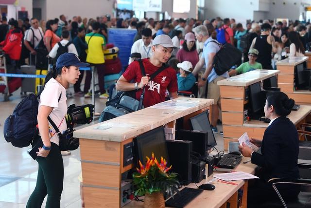 Trẻ em dưới 12 tuổi được giảm 50% phí dịch vụ sân bay, vé giảm bao nhiêu?- Ảnh 1. Trẻ em dưới 12 tuổi được giảm 50% phí dịch vụ sân bay, vé giảm bao nhiêu?- Ảnh 1.