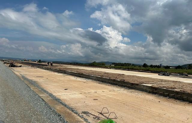 Sân bay Liên Khương sau 3 tháng đóng cửa nâng cấp, đạt tiến độ thế nào?- Ảnh 7.