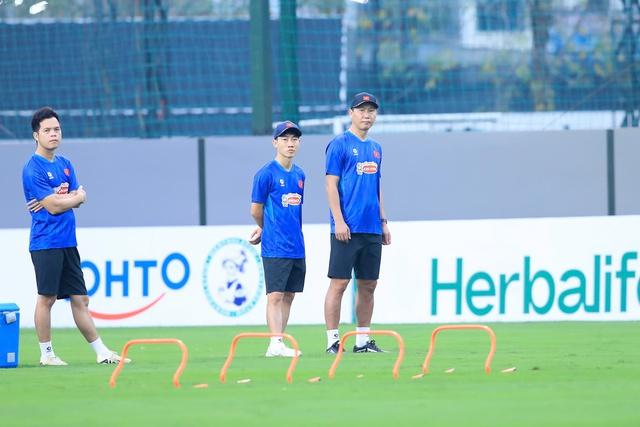 Nóng: Đội tuyển Việt Nam vắng Đình Bắc và dàn sao CLB CAHN tại AFF Cup 2026?- Ảnh 2.