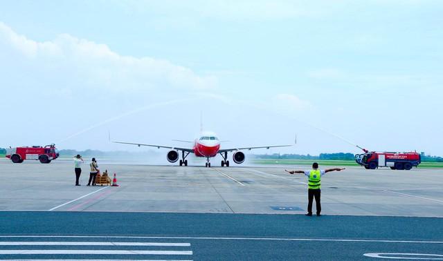 Tăng cường kiểm soát và xử lí nghiêm tình trạng vật thể lạ 'xâm phạm' vùng cấm bay- Ảnh 2. Tăng cường kiểm soát và xử lí nghiêm tình trạng vật thể lạ 'xâm phạm' vùng cấm bay- Ảnh 2.