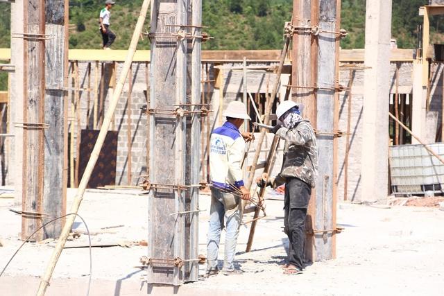 Dựng trường dưới nắng gió biên cương Quảng Trị- Ảnh 6.