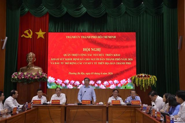 Người dân P.HCM được khám sức khỏe định kỳ ít nhất mỗi năm 1 lần - Ảnh 1.