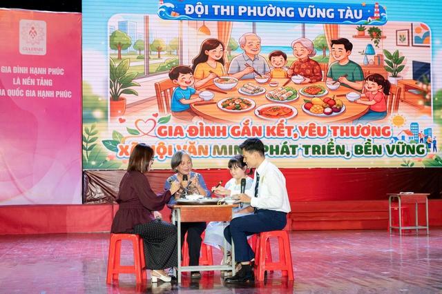 TP.HCM: 152 đội thi tìm hiểu pháp luật về phòng chống bạo lực gia đình- Ảnh 2. TP.HCM: 152 đội thi tìm hiểu pháp luật về phòng chống bạo lực gia đình- Ảnh 2.